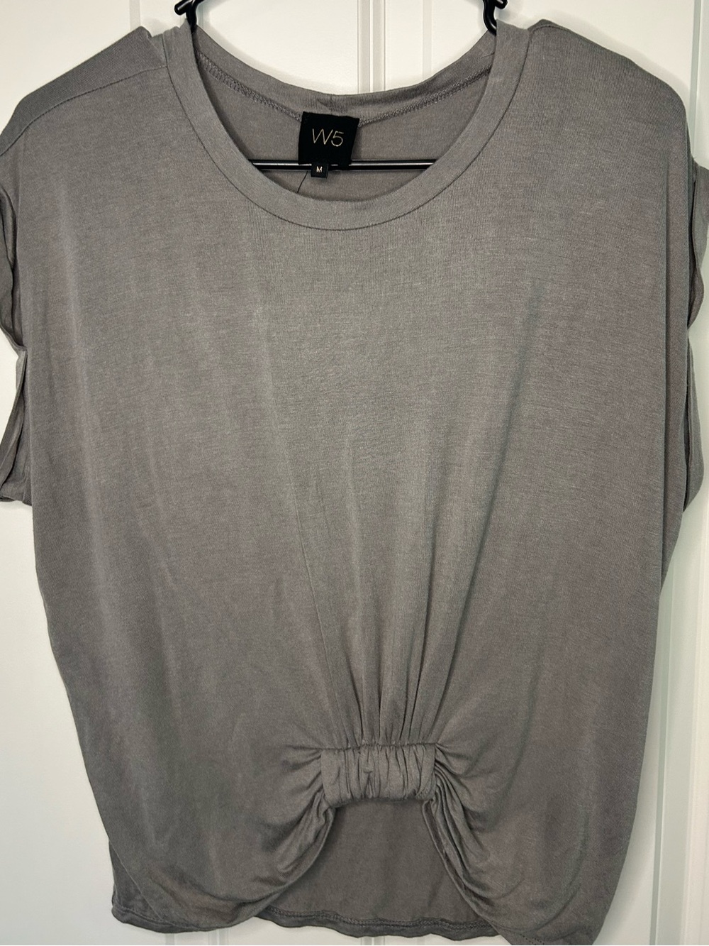 W5 Women's Gray Short Sleeve Knot Front Tee